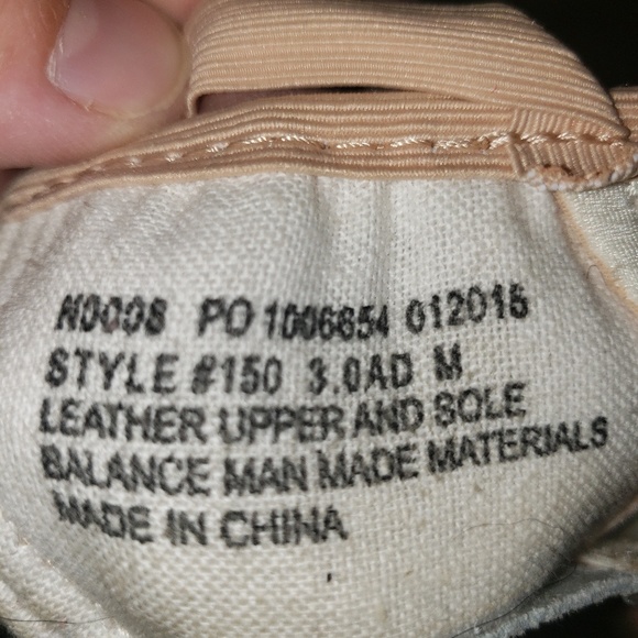 Girls split sole ballet shoes - Picture 3 of 3